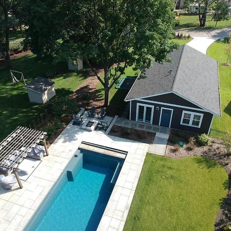 Large In-Ground Heated Pool - Two-Tiered Deck - Built-In Brick Firepit - New Home -Separate Coach House Lake Geneva Exteriér fotografie